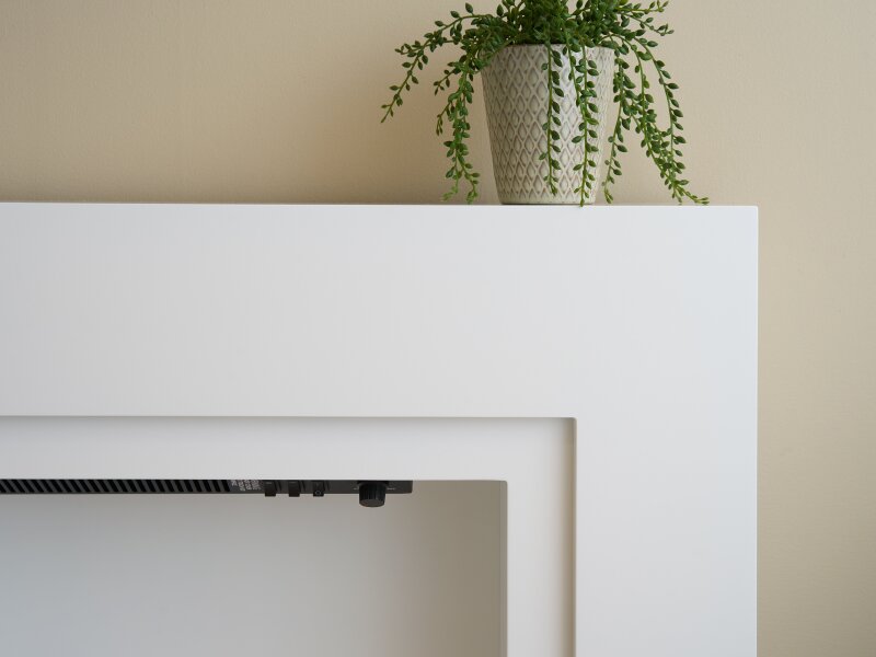 Sureflame Mondrian Electric Fireplace Suite in White 10982
