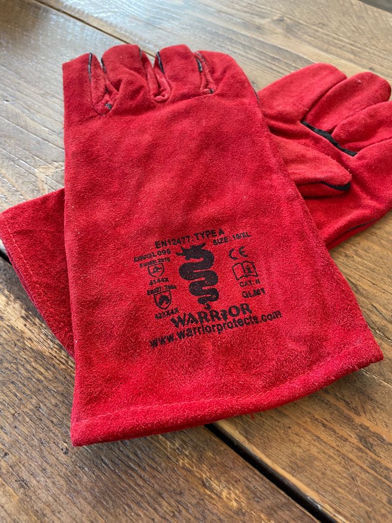 Calfire Heat Resistant GLOVES Gauntlets STOVE LOG BURNER FIRE BBQ 1 PAIR RED